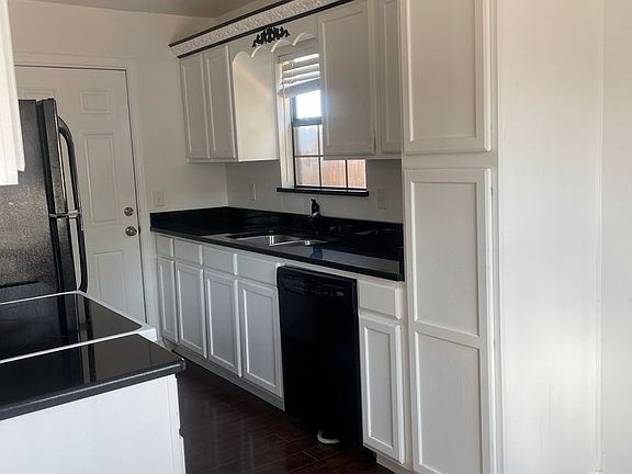 5th image of 1358 S Bowie Dr