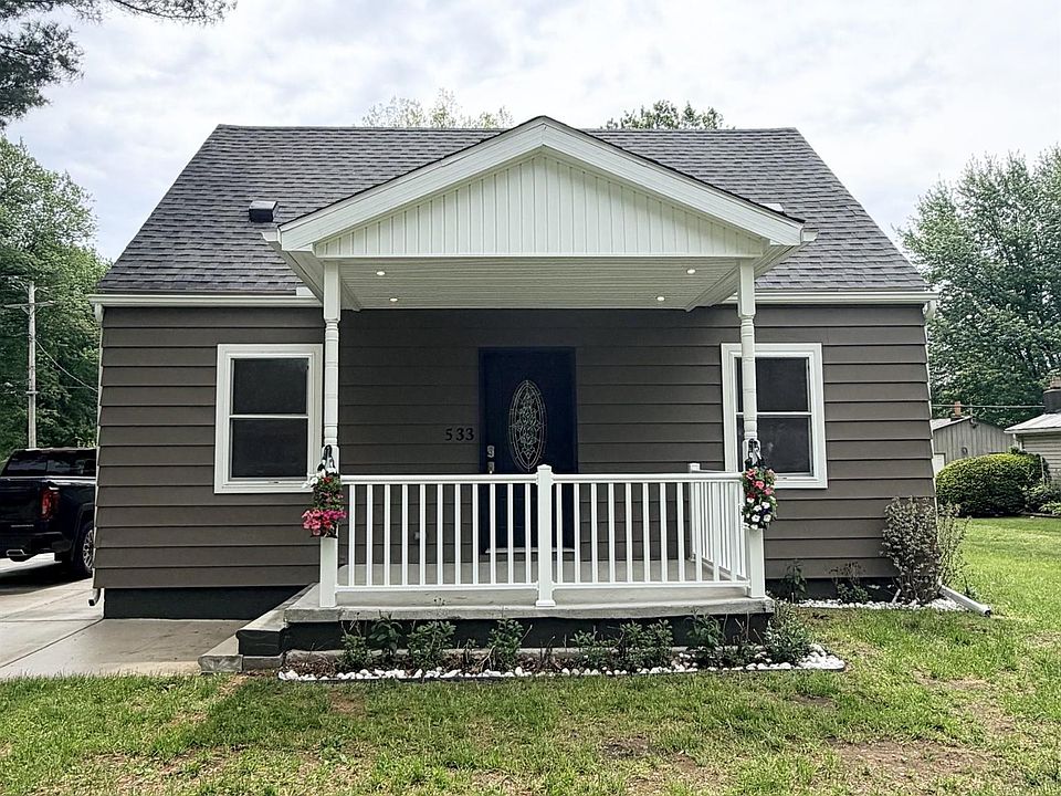 1st image of 533 Center St