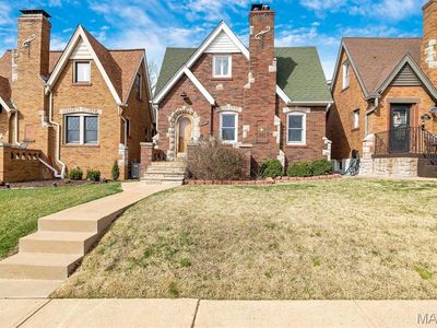 5453 Tholozan Ave, Saint Louis, MO, 63109