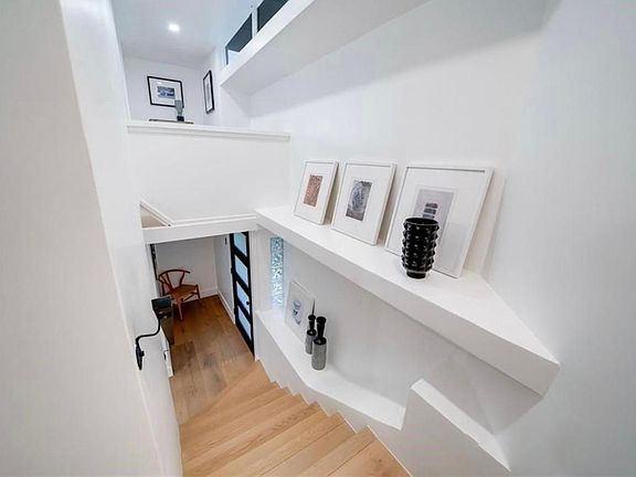 5th image of 5032 Aldama St