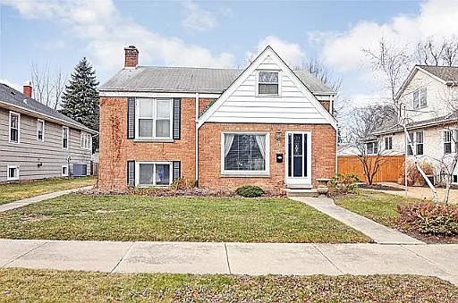 238 N Evergreen Ave photo 1