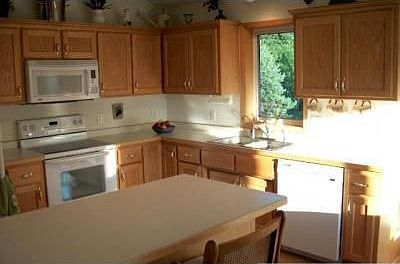 5th image of 1716 175th Ln NE