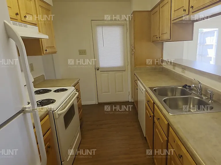 124 Georgia Ave — Photo 6