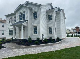 362 Woodland Rd, Madison, NJ 07940