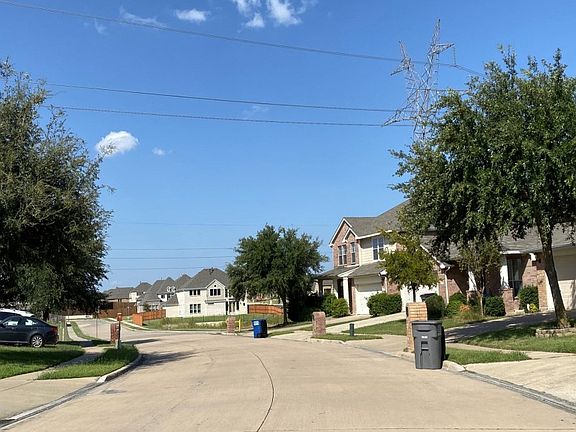 5th image of 5116 Willow Bend Ln
