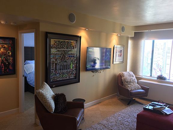 4th image of 61 W 62nd St APT 24B