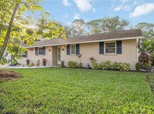 4542 Linwood St, Sarasota, FL 34232