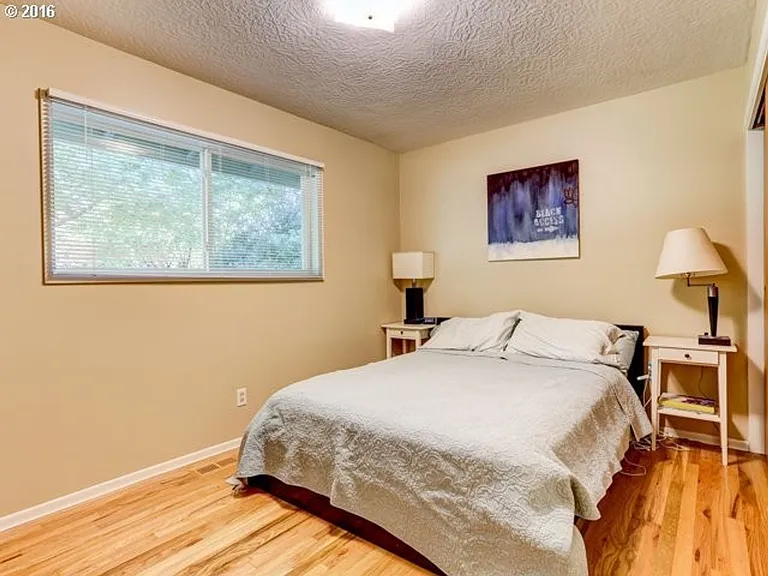 2520 SW Edgemoor Ave — Photo 14