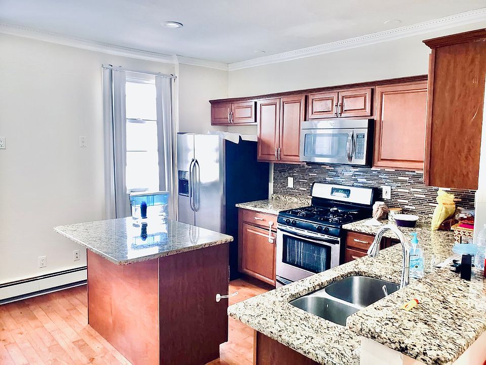 Updated kitchen with breakfast nook and kitchen island