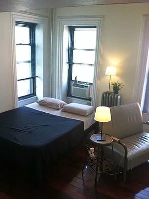 Rented by Urban Ambiance | media 9