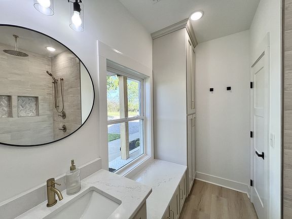 39th image of 2250 Elkton Pike