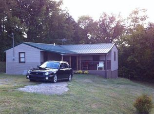 2082 Upper Jackstown Rd, Carlisle, KY 40311