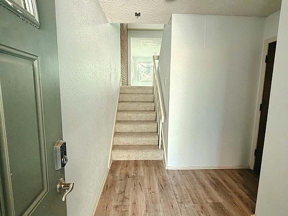 4th image of 162 Villa Way
