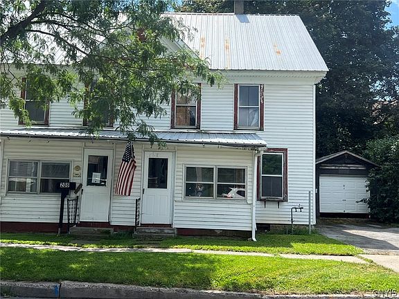 2nd image of 208 Academy St