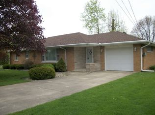 335 Porter Ave, Clifton, IL 60927