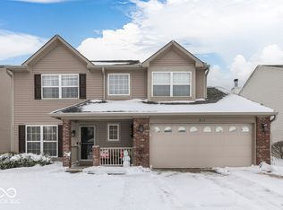 2114 Saint Clifford Dr, Indianapolis, IN 46239