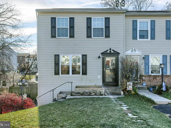 23 Red Barberry Dr, Etters, PA 17319