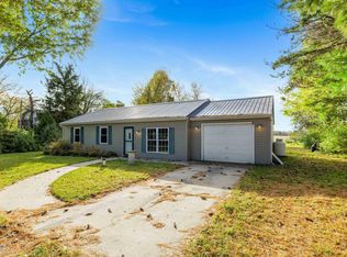 14629 Lake Center Rd, Fort Wayne, IN 46818