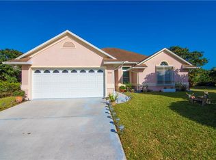 9048 101st Ct, Vero Beach, FL 32967