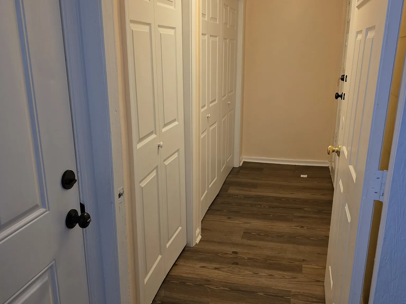 2 bed, 959 sqft, $1,574 — Photo 3
