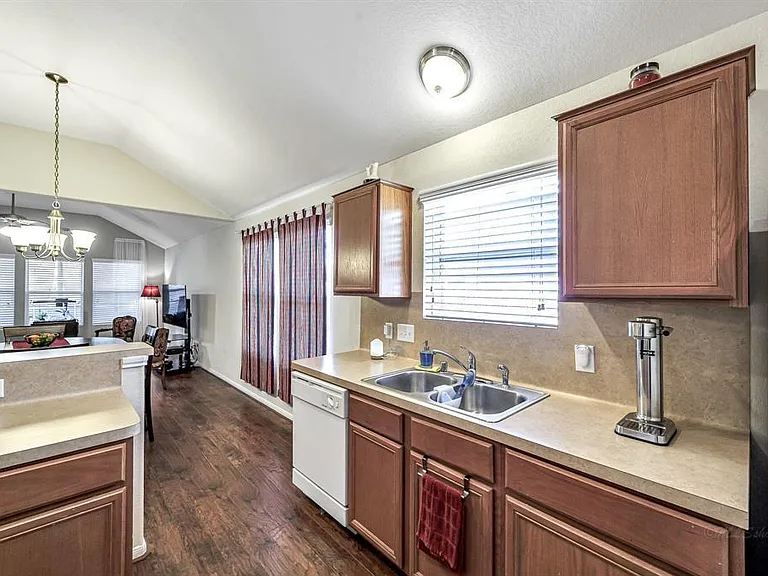 3203 Dale Ridge Trl — Photo 9