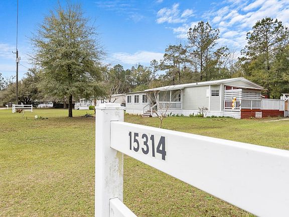 3rd image of 15314 Hidden Meadow Ct