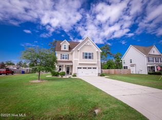 205 Cheswick Dr, Holly Ridge, NC 28445