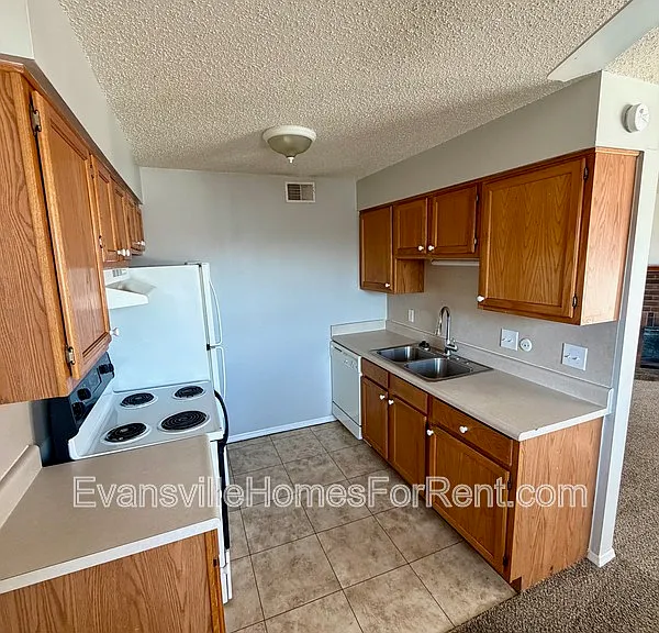 1115 W Virginia St #D — Photo 6