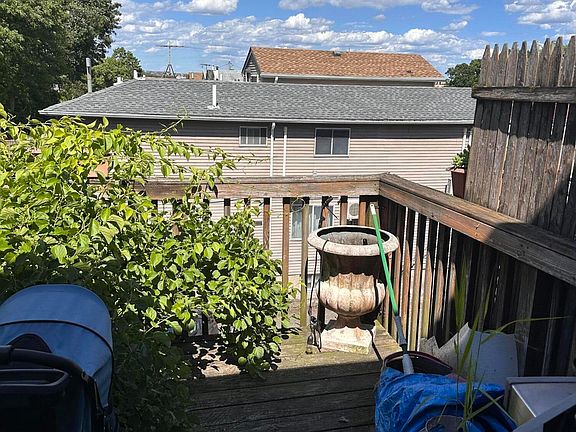 2nd image of 659 Tompkins Ave