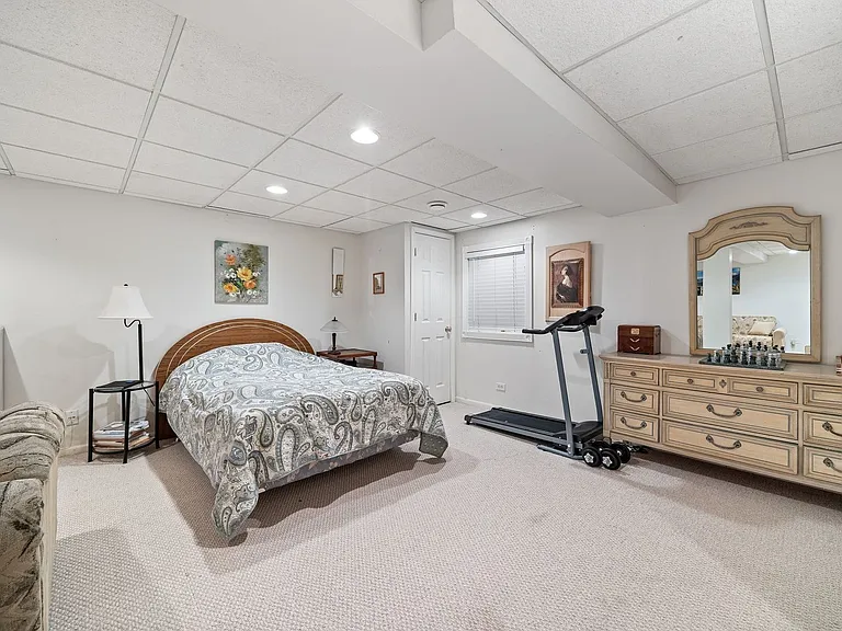 32504 Millstone Cir — Photo 22