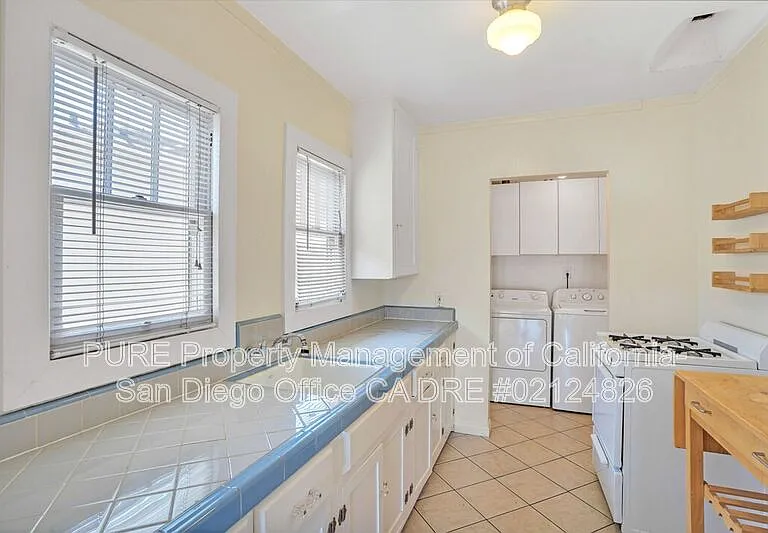 4630 Cherokee Ave — Photo 8