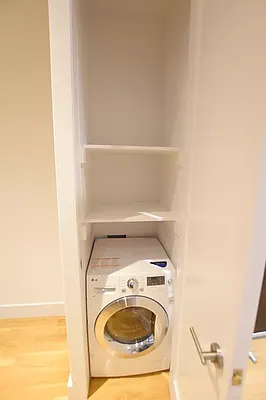 Rented by REAL New York | media 17