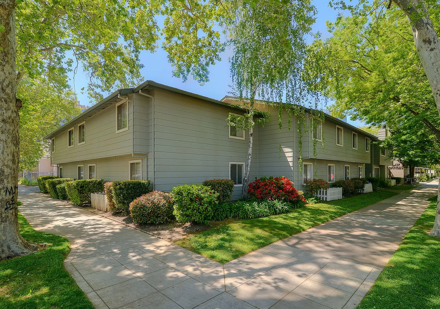 1324 G Street — Photo 1