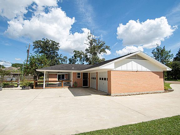 4th image of 2080 Higgins Cir