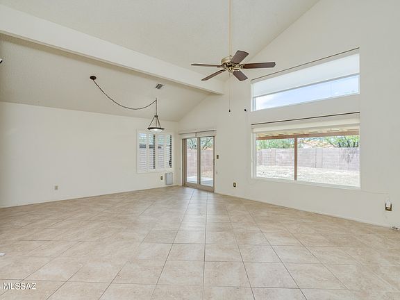 5th image of 10217 E Foxmoor Dr
