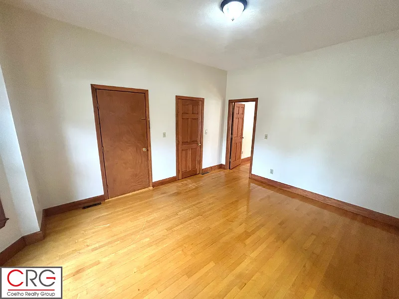 49 Springfield St — Photo 3