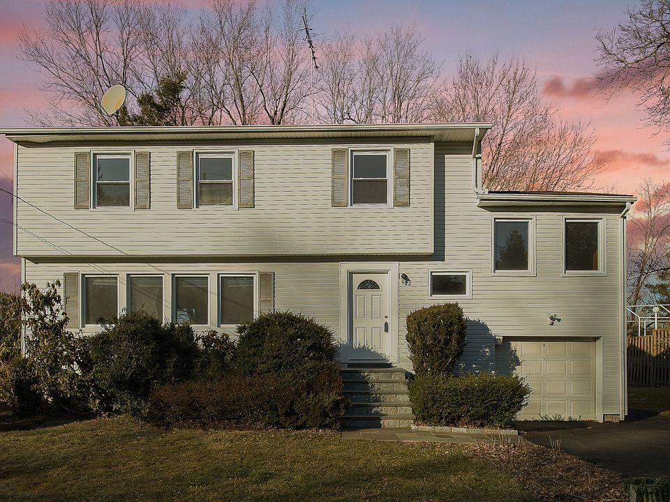 84 Windom St White Plains (026OF 26 ).JPG