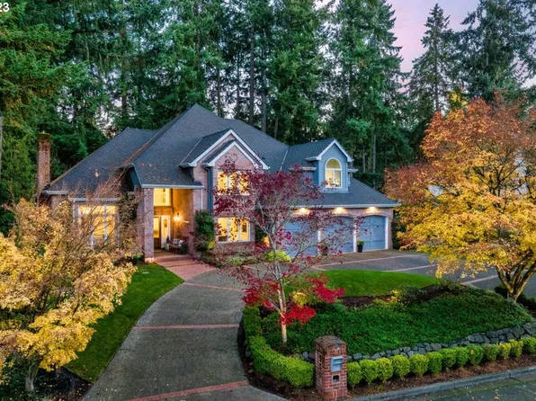 950 Terrace Dr, Lake Oswego, OR 97034