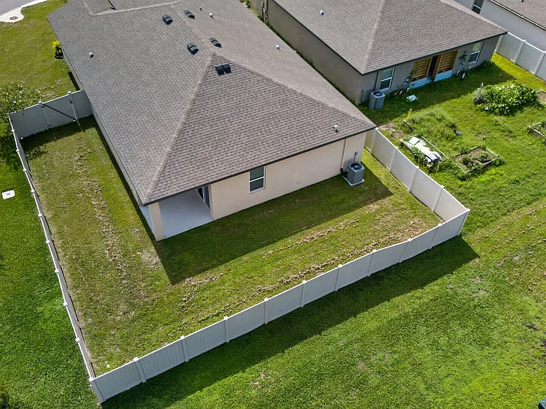 6170 Dolostone Dr — Photo 25