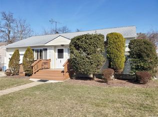 847 Edwards Blvd, Valley Stream, NY 11580