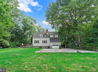 594 Haverford Rd, Haverford, PA 19041