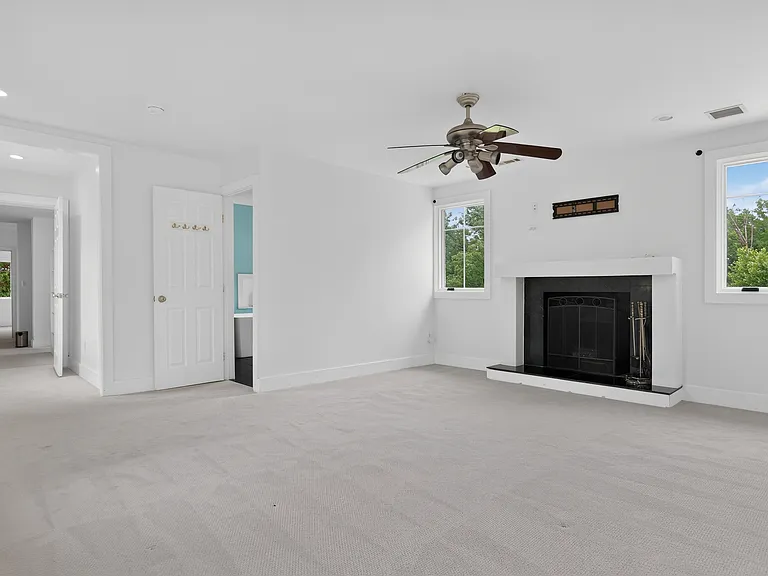 7818 Leland Rd — Photo 29