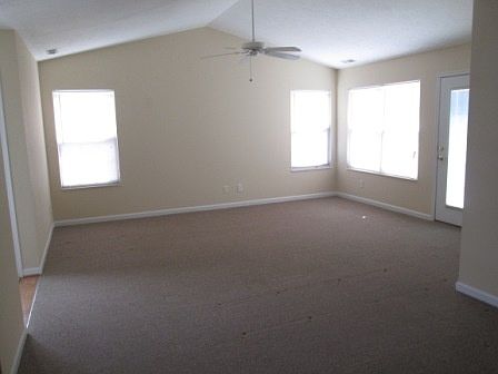 3rd image of 10470 Jesica Ln #6-A