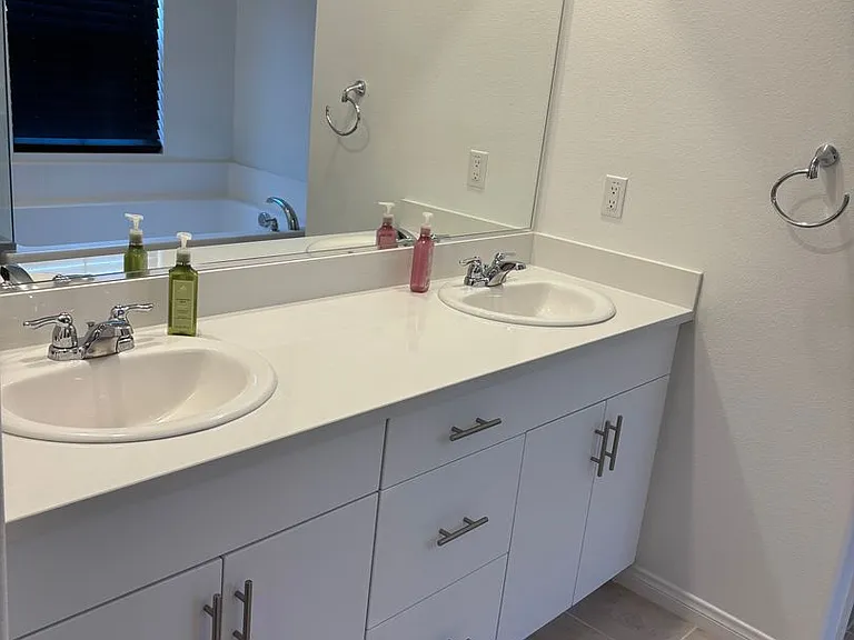 1375 Yeager Ave — Photo 9