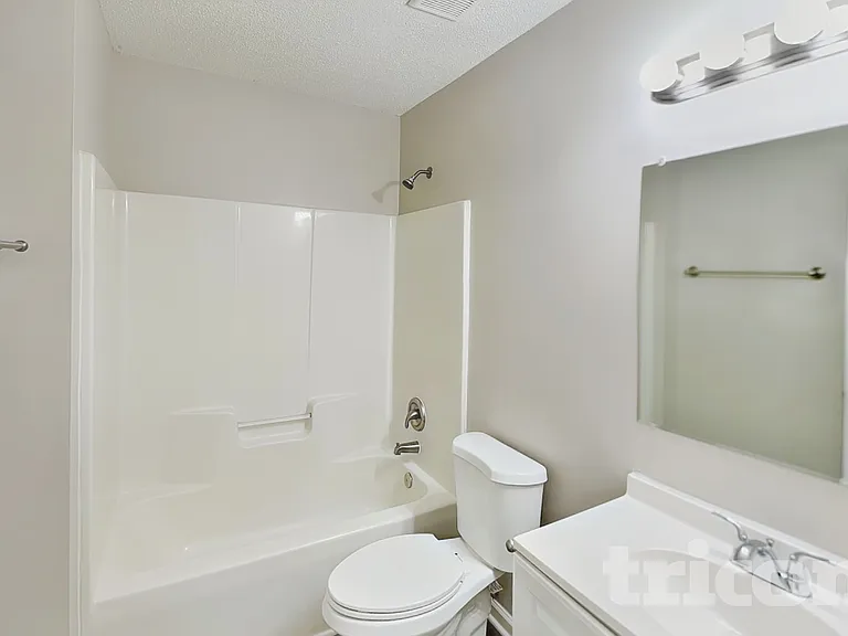 7112 Windsong Way — Photo 7