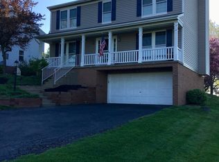 8013 Woodcreek Dr, Bridgeville, PA