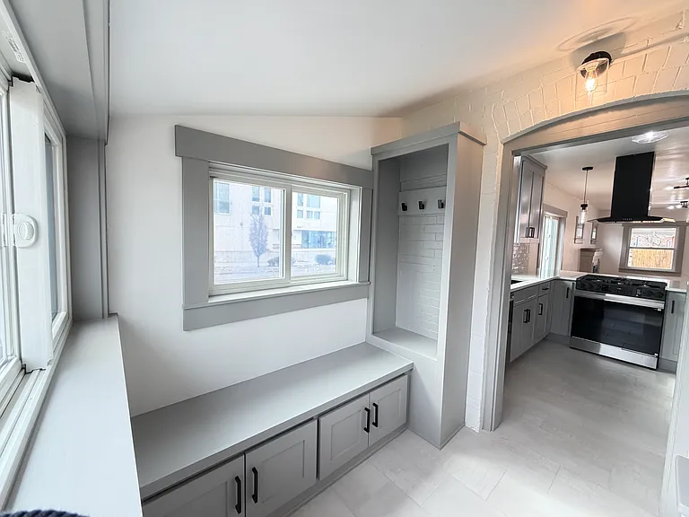 296 S Lafayette St — Photo 16