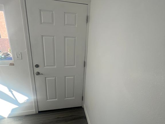 5th image of 2120 Bluehaven Ct