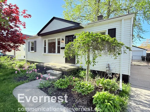 22618 Francis St, Saint Clair Shores, MI 48082