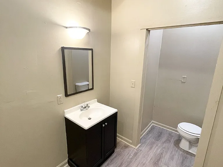 29 Iowa St — Photo 6